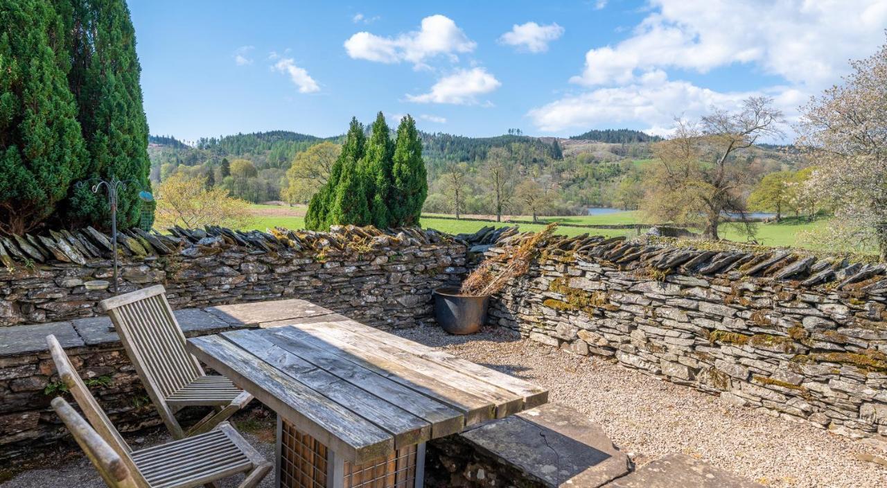 Windermere Near Sawrey Exterior foto